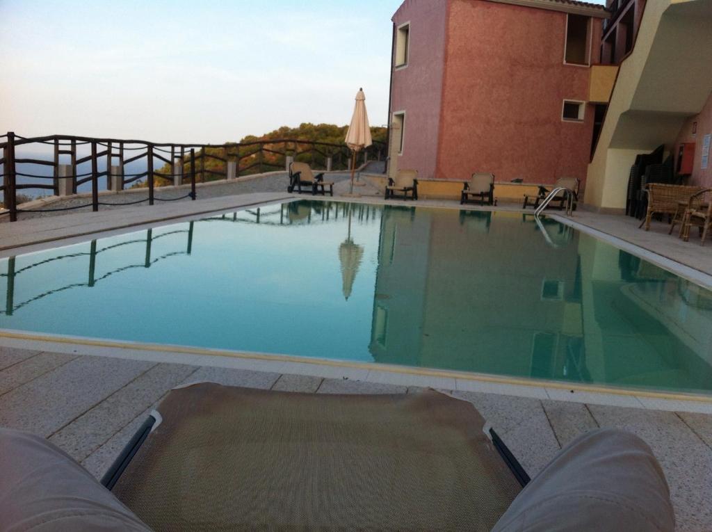 Hotel Castello Budoni Exterior photo