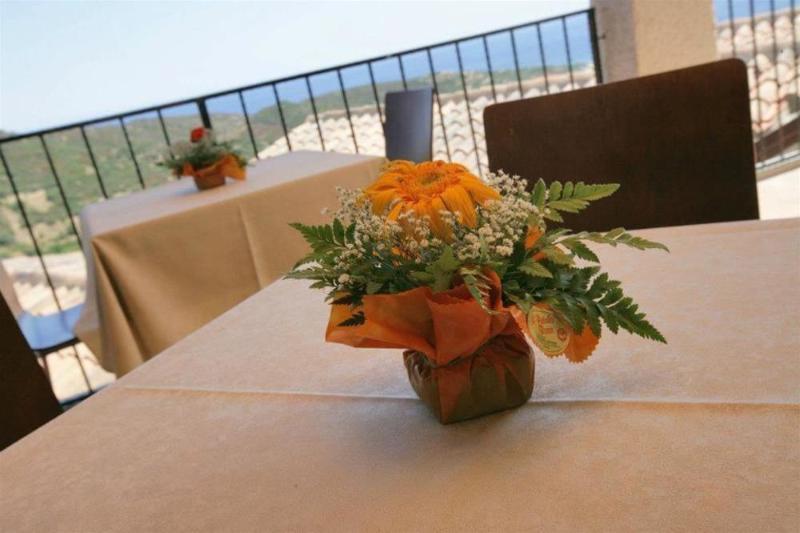Hotel Castello Budoni Exterior photo